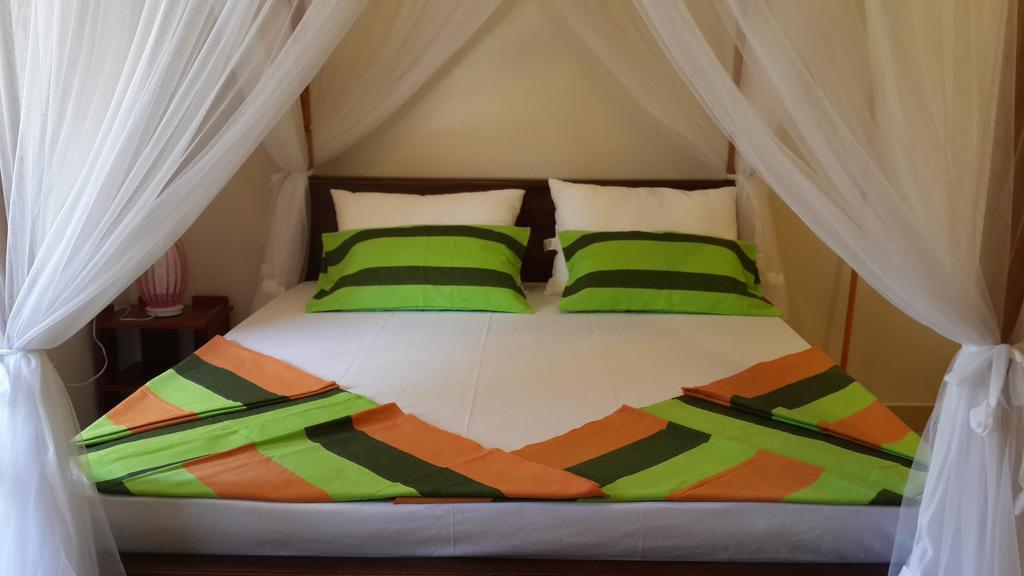 Golden Beach Rest Hotel Tangalle Zewnętrze zdjęcie