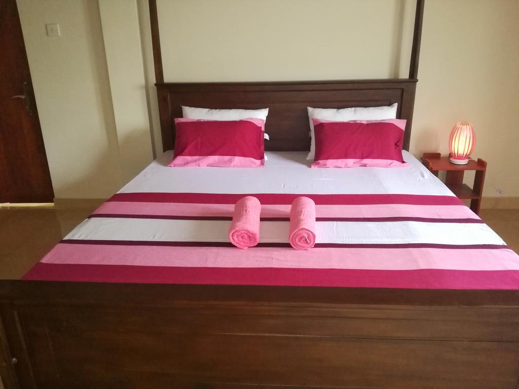 Golden Beach Rest Hotel Tangalle Zewnętrze zdjęcie