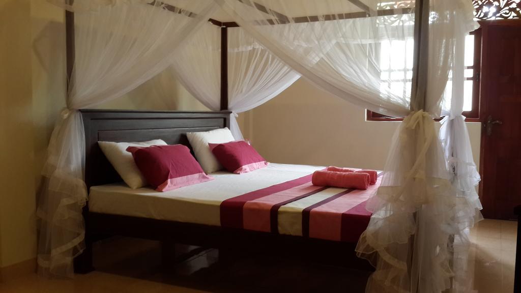 Golden Beach Rest Hotel Tangalle Zewnętrze zdjęcie