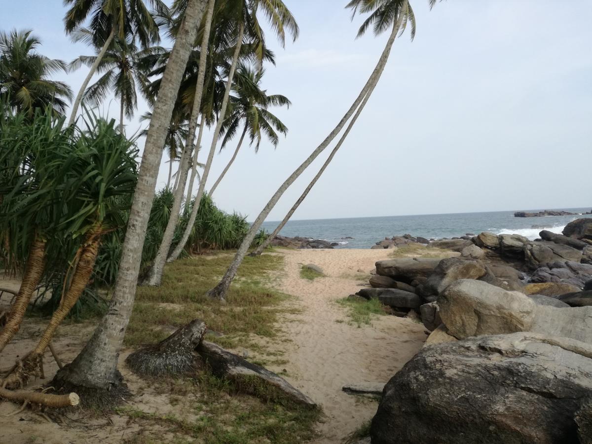 Golden Beach Rest Hotel Tangalle Zewnętrze zdjęcie